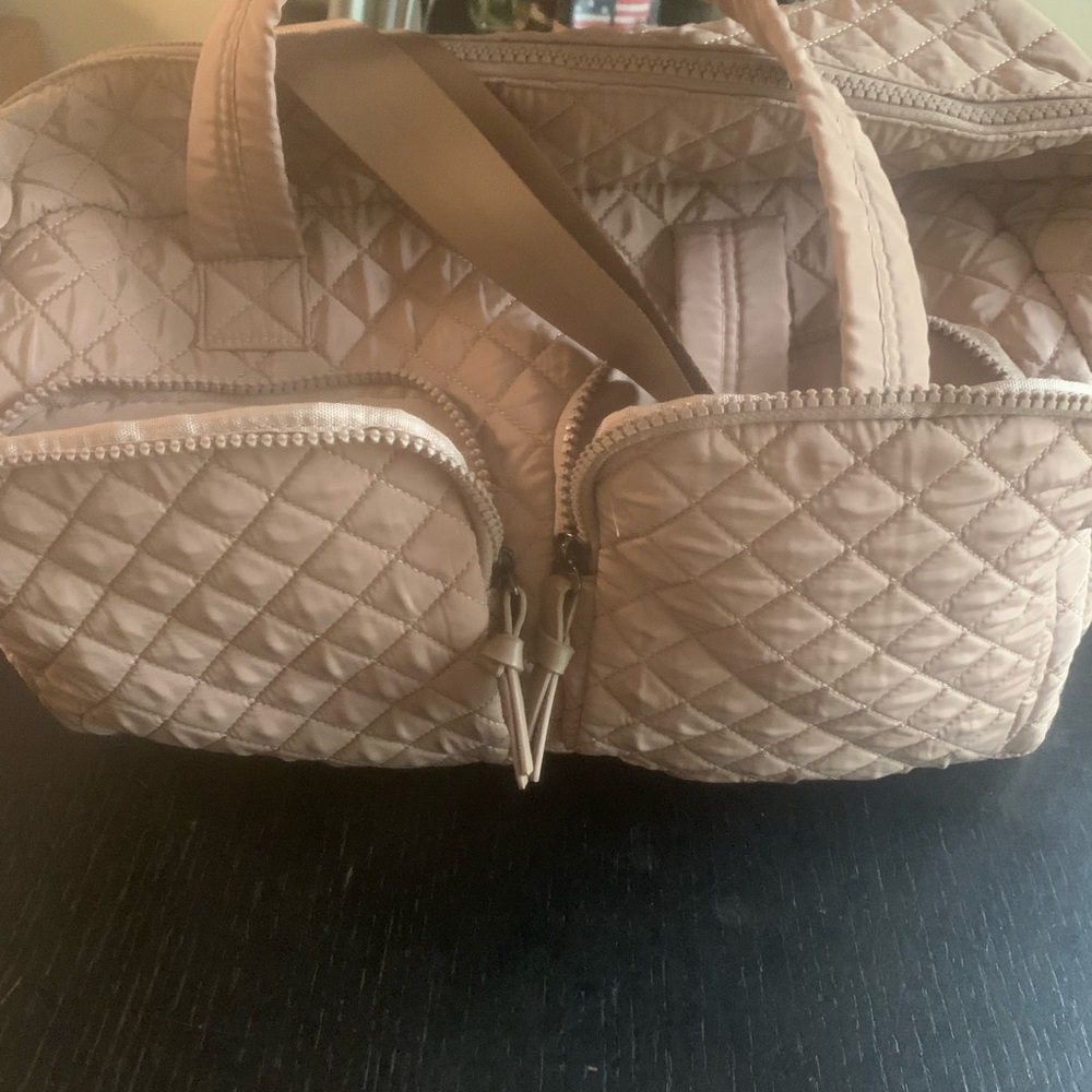 Pink Lily x Jen Reed collab weekender duffle bag pink like new